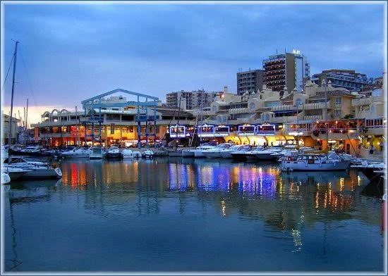 Portada de Best places to go eat close to Babor Boat Puerto Marina 